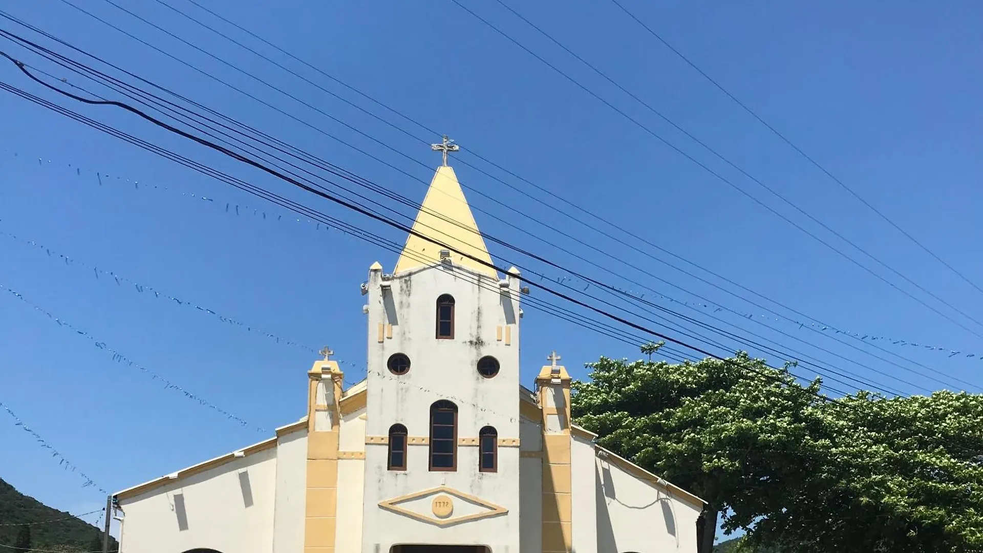 Casa a 50 M Praia Armação e Matadeiro- Floripa Florianópolis Casa de Férias